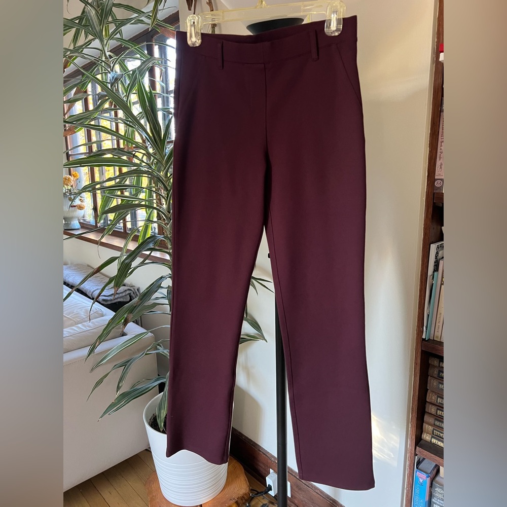 Quince Ultra Stretch Ponte Straight Leg Pant Pants Career Sz S inseam 28”